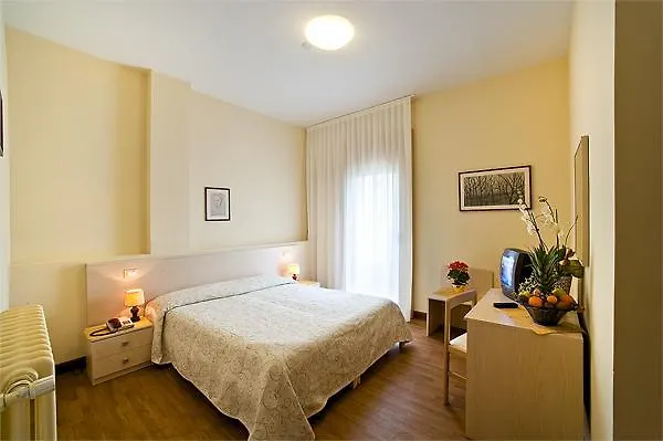 ***  Hotel B&B Risorta Abano Terme Italy